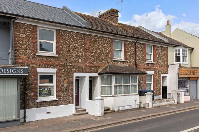 3 bed flat for sale in South Street, Tarring, Worthing BN14