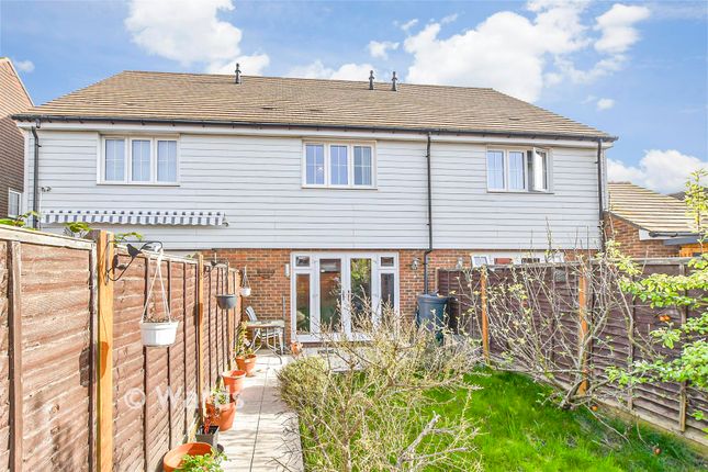 4B, Nuthatch Drive, Ashford photo 2