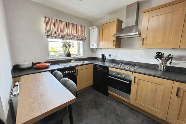 73 Ridgeway Lane, Neath photo 2