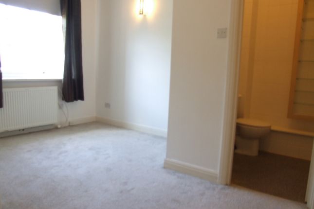 55 Springbank Court, Manor Road, Stockport photo 4