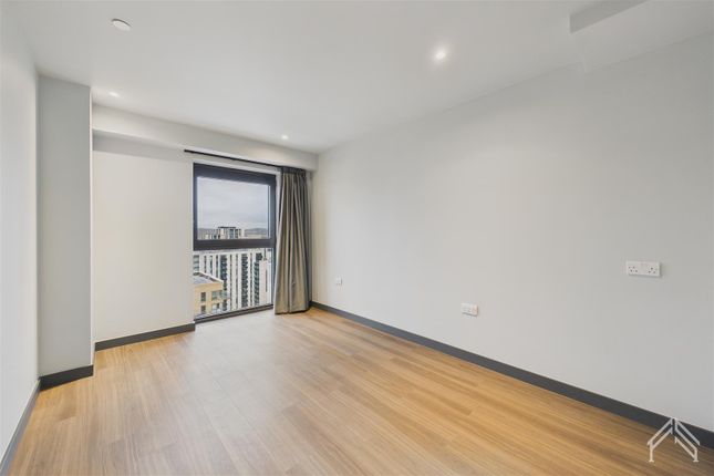 5432534, Luna, 4 Marley Street, Wembley photo 3