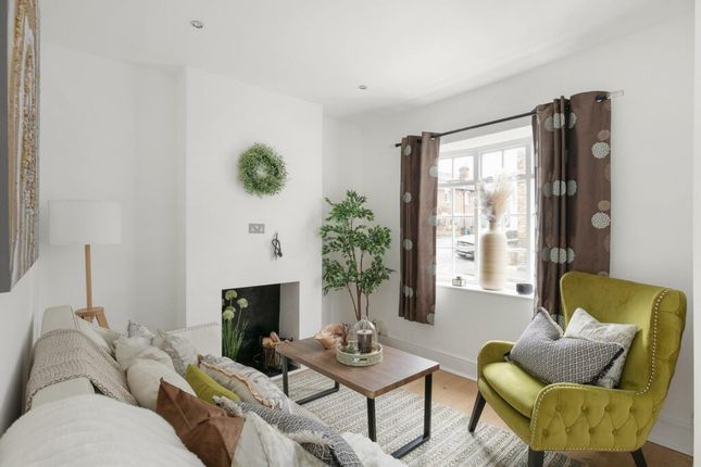 Cottage for sale in Princes Road, Richmond TW10