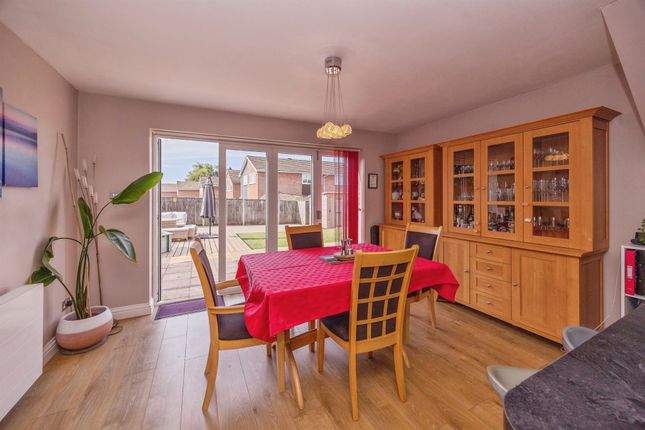 8, Yoells Lane, Waterlooville photo 4