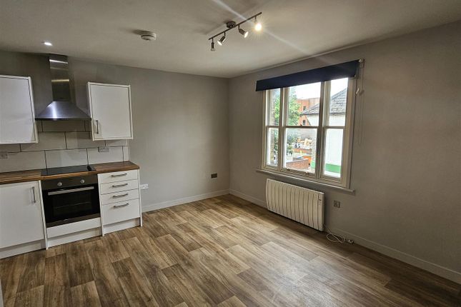 Block of flats to rent in North Street, Central, Peterborough