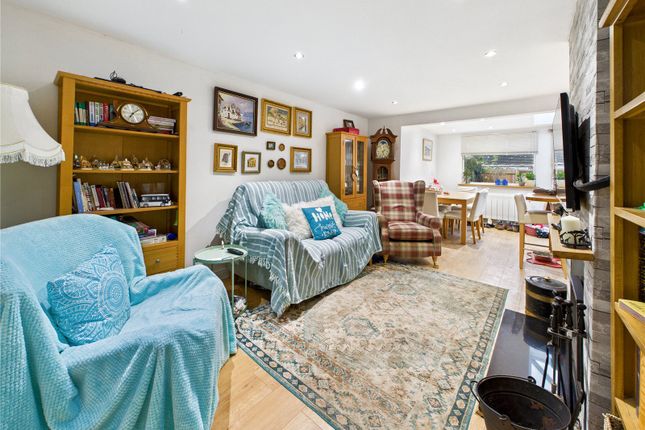 23, Darcy Way, Maldon photo 3