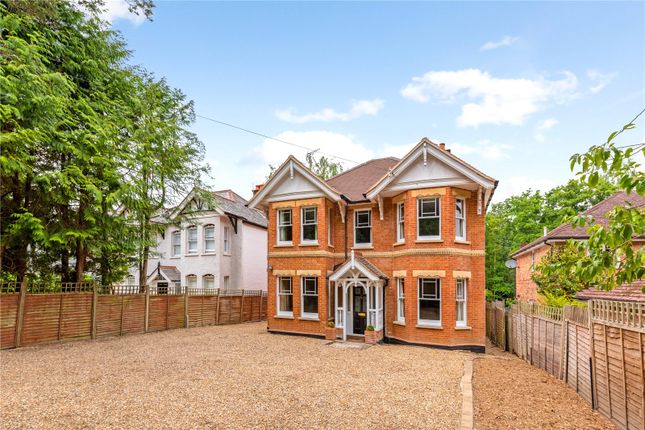 Thumbnail Detached house for sale in London Road, Ascot