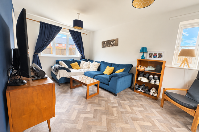 7, Langham Close, Leicester photo 4