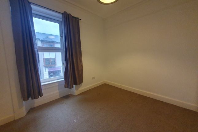 Flat to rent in Brook Street, Broughty Ferry, Dundee DD51Dj