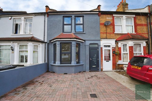8 Sandyhill Road, Ilford photo 3