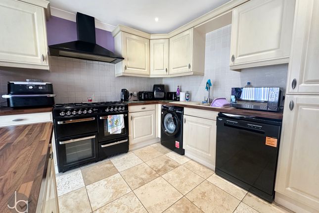 45a, Barbrook Lane, Colchester photo 3