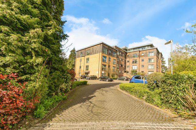 Flat for sale in 36 Southcote Lane, Reading