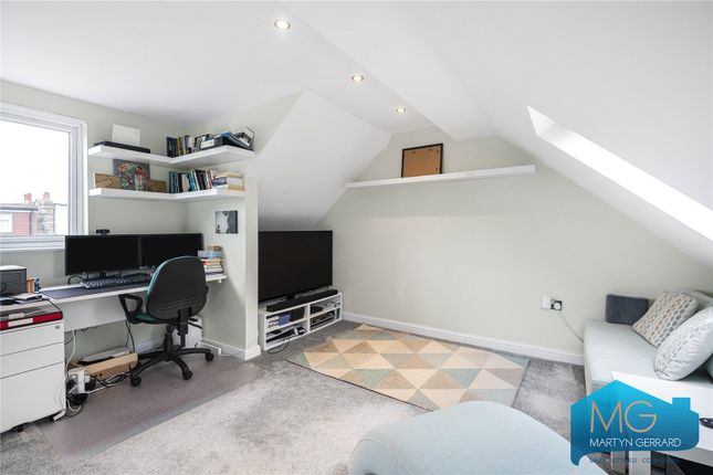 Detached house for sale in Lee Close, Barnet