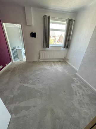 6 Raglan Street, Derbyshire photo 3