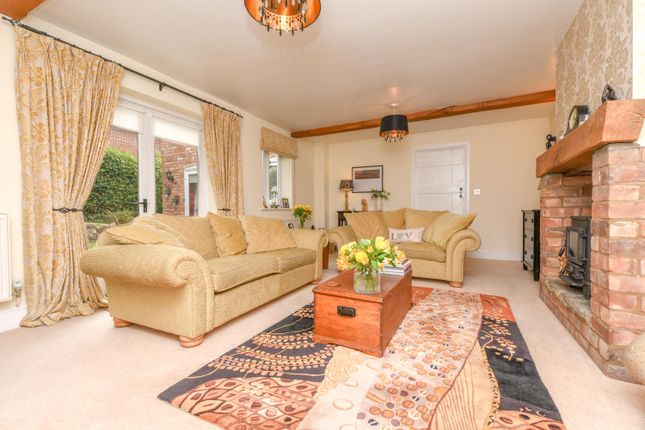 Terraced house for sale in Warwick Road, Stratford-Upon-Avon