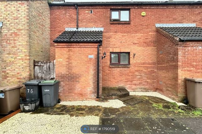 Thumbnail Terraced house to rent in Links Way, Luton