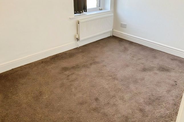 87, Cottingley Road, Bradford photo 5