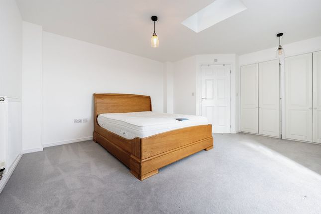 Penthouse for sale in Jeavons Lane, Great Cambourne, Cambridge