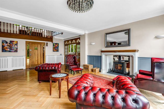 29, The Ridgeway, Cuffley photo 3