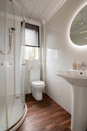 248, Auchinairn Road, Glasgow photo 4