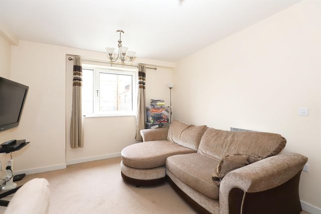 Flat for sale in Broad Gauge Way, City Centre, Wolverhampton