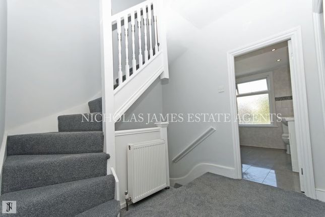 19a, Galliard Road, London photo 4