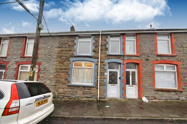 Terraced house to rent in Glynhafod Street, Cwmaman, Aberdare