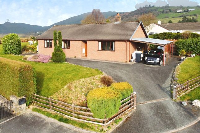 4-bed bungalow on Maes Yr Haul,, Y Fan, Powys, £285,000