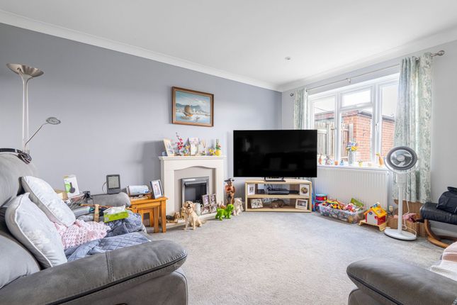 159 Carr Avenue, Leiston photo 4