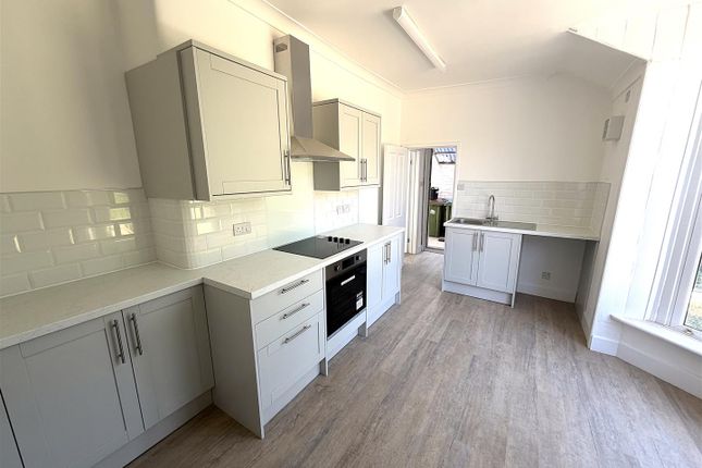 Flat 4, 80, Anglesea Road, Southampton photo 4