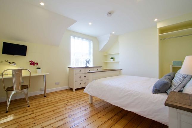 30, Newstead Grove, Nottingham photo 2
