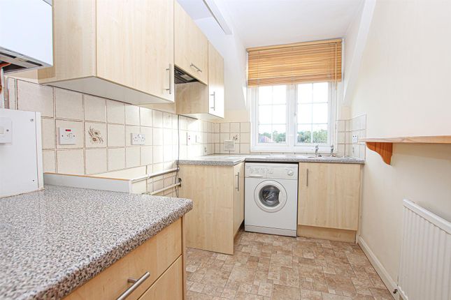 34, Hillside, Heath Road, Newmarket photo 3