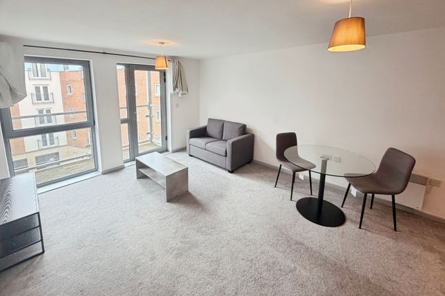 130, Pioneer House, 1c Elmira Way, Salford photo 2