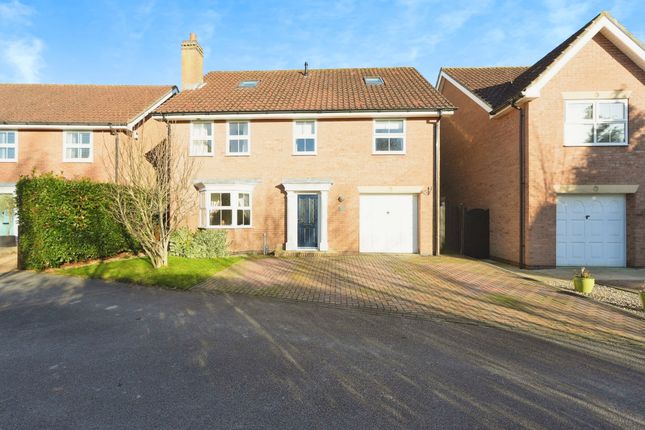 Thumbnail Detached house for sale in Sandfield Green, Market Weighton, York