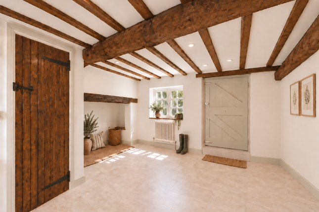 3 The Spinney, High Wycombe photo 4