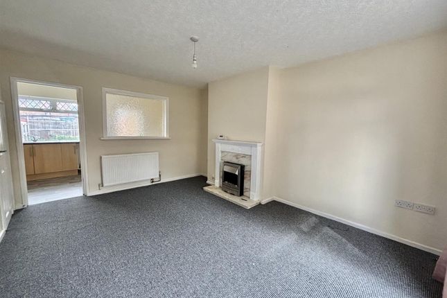 47, Falkland Road, Hull photo 2