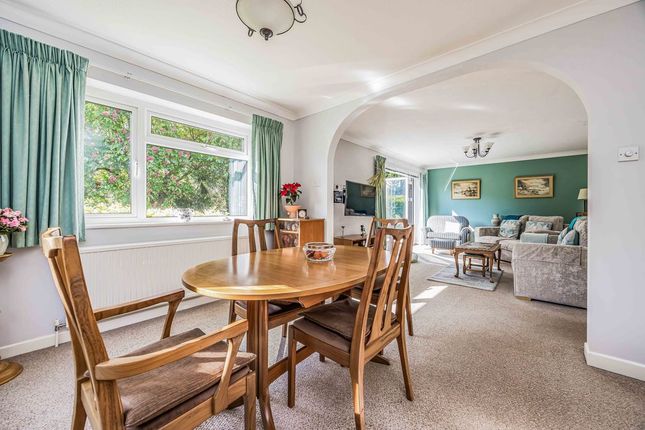 48, Christopher Way, Emsworth photo 4