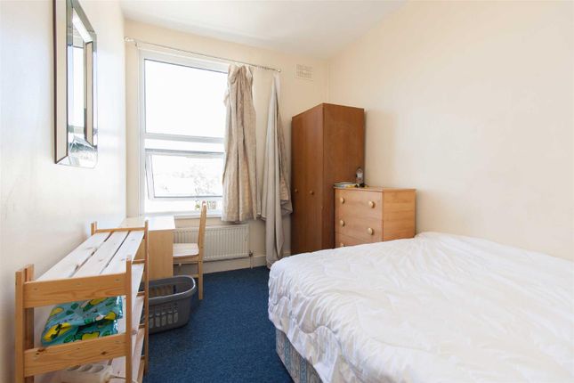Churchfield Road, London photo 5