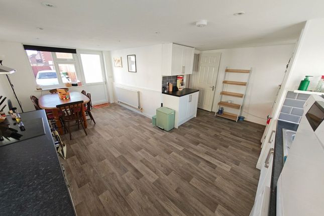 45 Bond Street, Trowbridge photo 2
