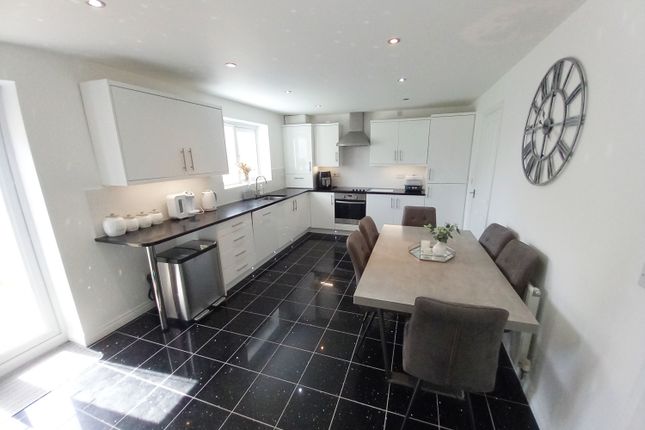 5, Queens Park Road, Spennymoor photo 2