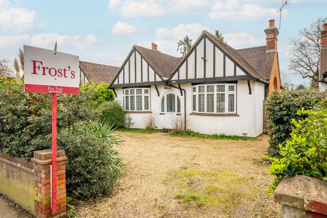 Thumbnail Bungalow for sale in Hatfield Road, St. Albans, Hertfordshire