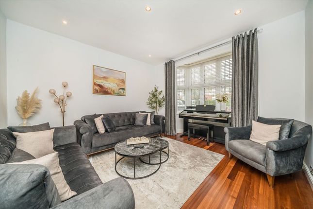 5, Kenley Road, London photo 4