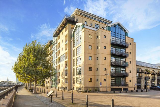 Flat for sale in Wheel House, 1 Burrells Wharf Square