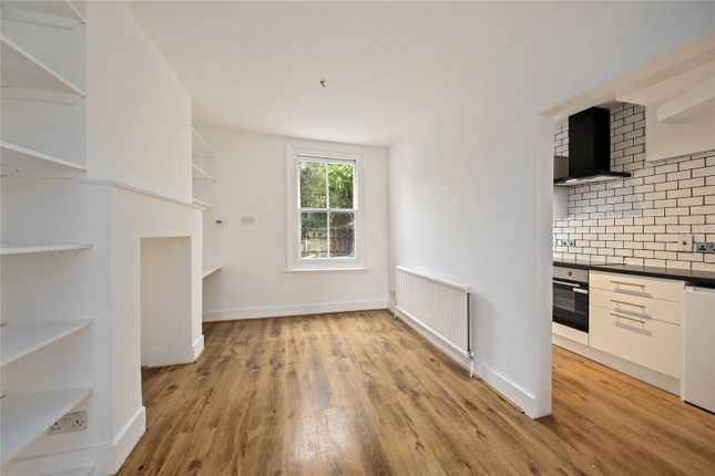 Manor Grove, Richmond photo 3