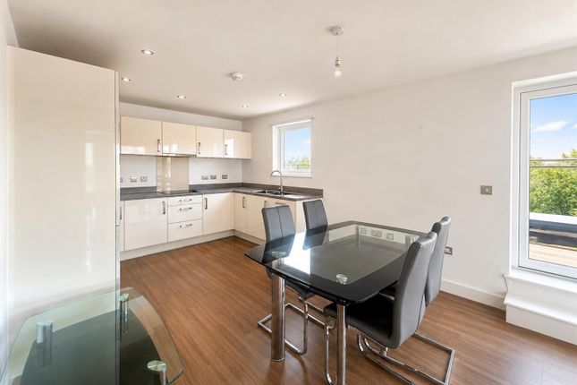 Flat 13 Bell Apartments, 32, Harvard Way, Milton Keynes photo 5
