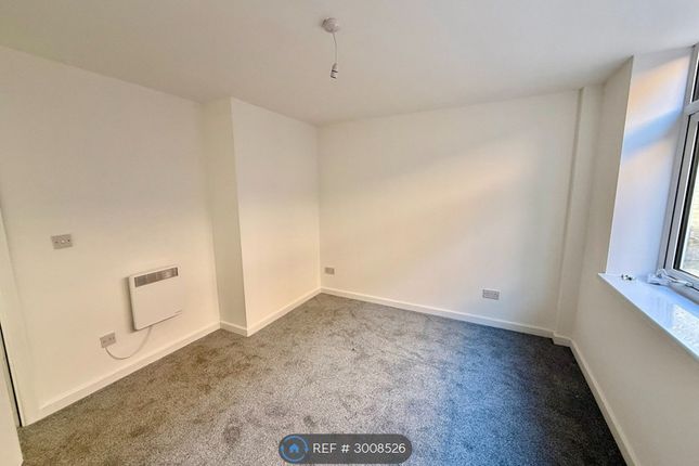 Flat, Market Place, Mansfield photo 4