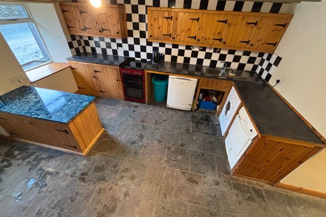 Emlyn House, Cribyn, Lampeter photo 3