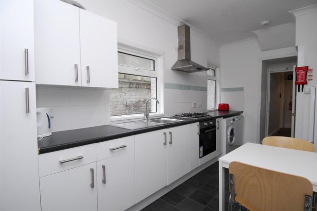 Property to rent in Abingdon Road, Mutley, Plymouth