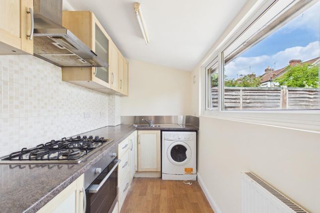 13, Mildred Street, Bristol photo 4