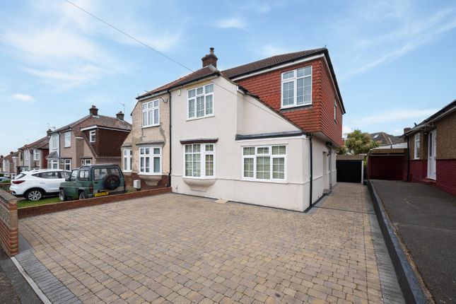 5-bed house on 6 Gainsborough Avenue, Dartford, Kent, £625,000