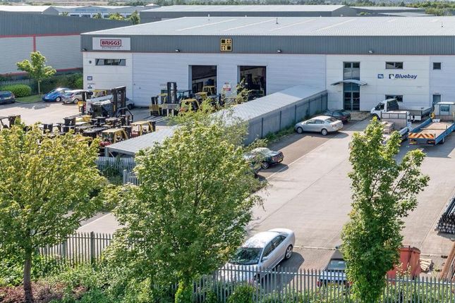 Industrial to let in White Rose Way, Gateshead